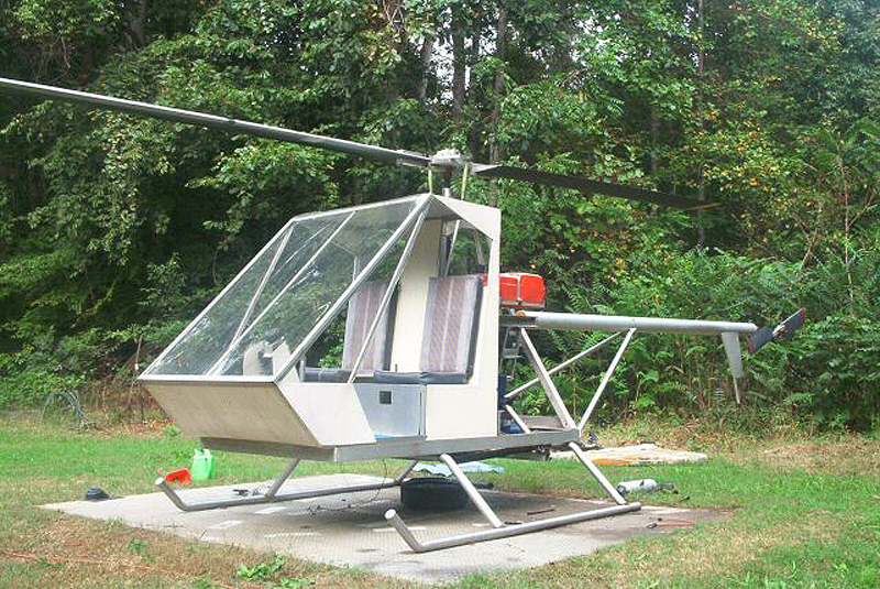 Dusty two seat homebuilt helicopter