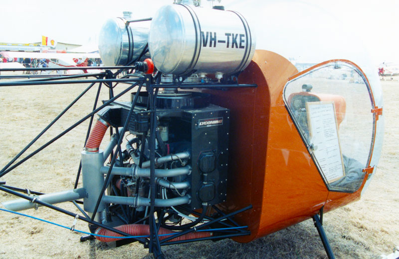 Safari helicopter engine drivetrain