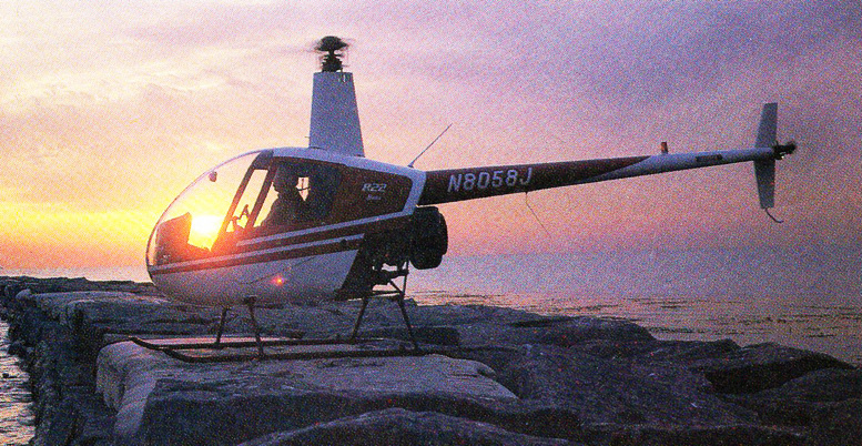 Frank Robinson R22 Helicopter design