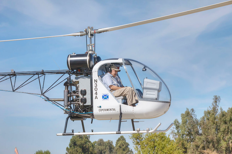 Helicom Commuter style Safari Helicopter