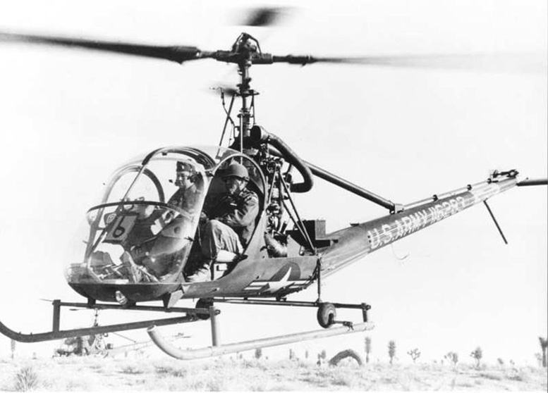 military hiller training helicopter