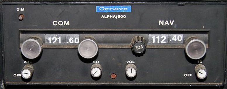 Radios Genave Apha600 airband